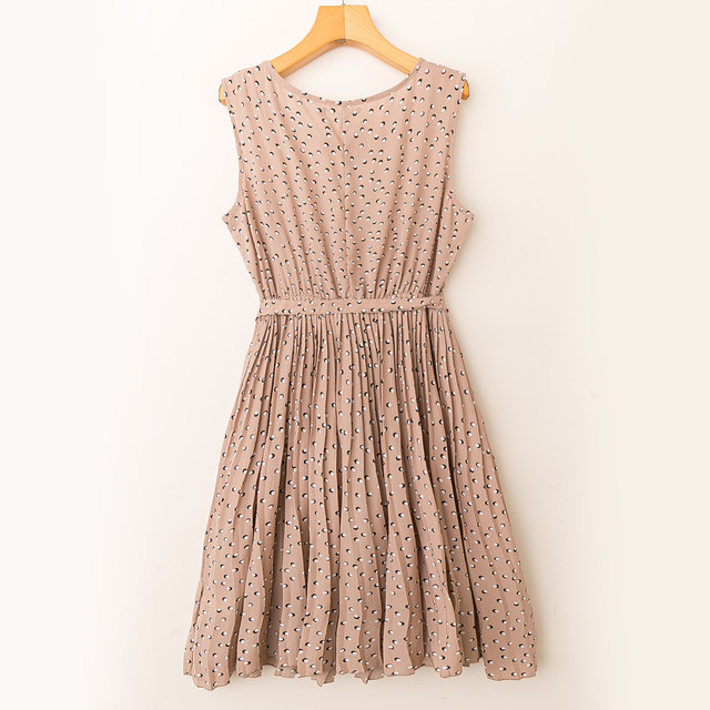 Casual and fashionable round neck sleeveless pullover dress