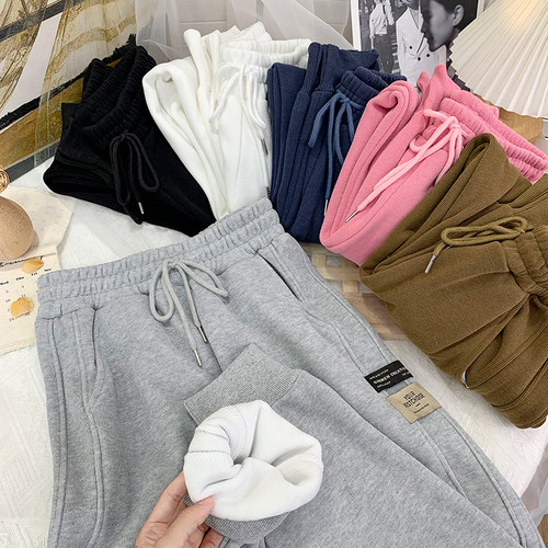 高腰显瘦贴标加绒束脚运动哈伦卫裤女秋冬宽松粉灰色阔腿休闲裤子 - 图1