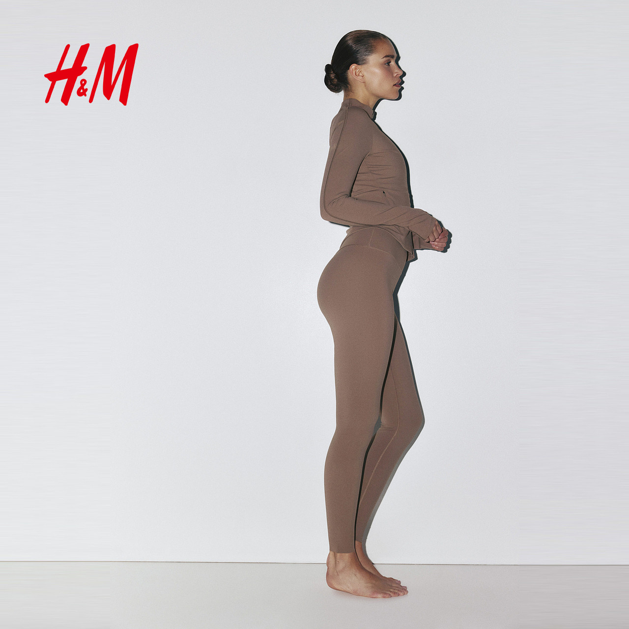 HM2026春季新款女士SculptMove™运动外套1320699,淘宝优惠券,粉丝福利购,淘宝优惠卷