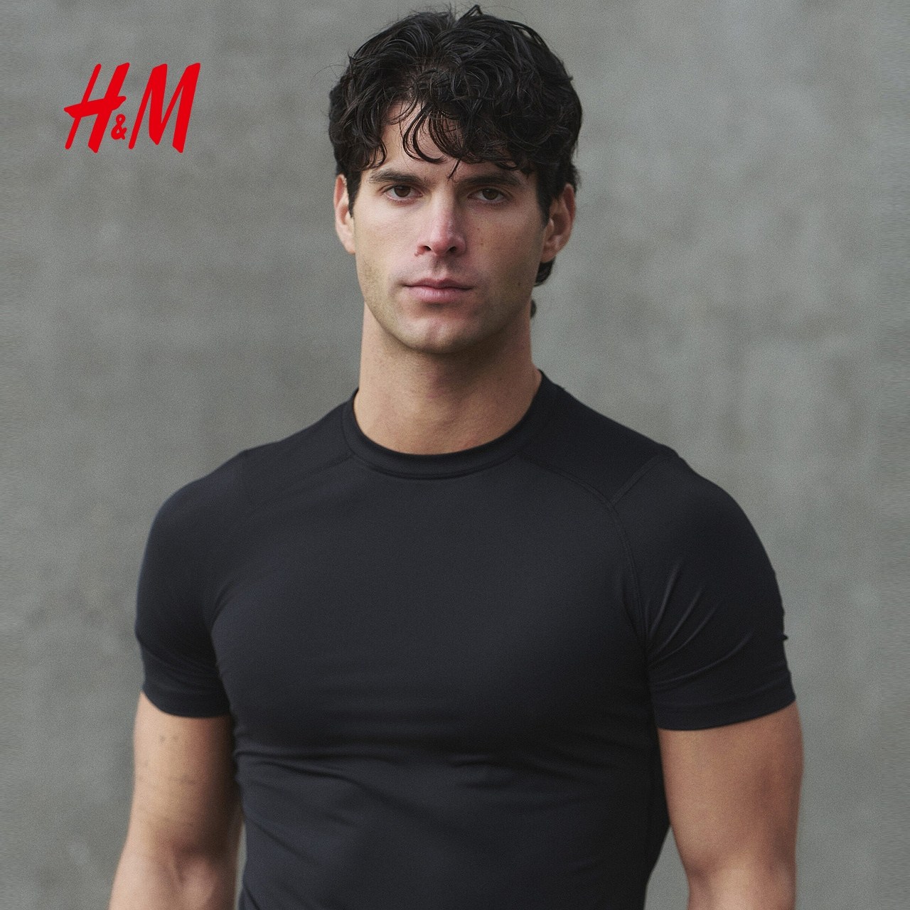 HM2026春季新款男装DryMove™健美款运动T恤1314830,淘宝优惠券,粉丝福利购,淘宝优惠卷