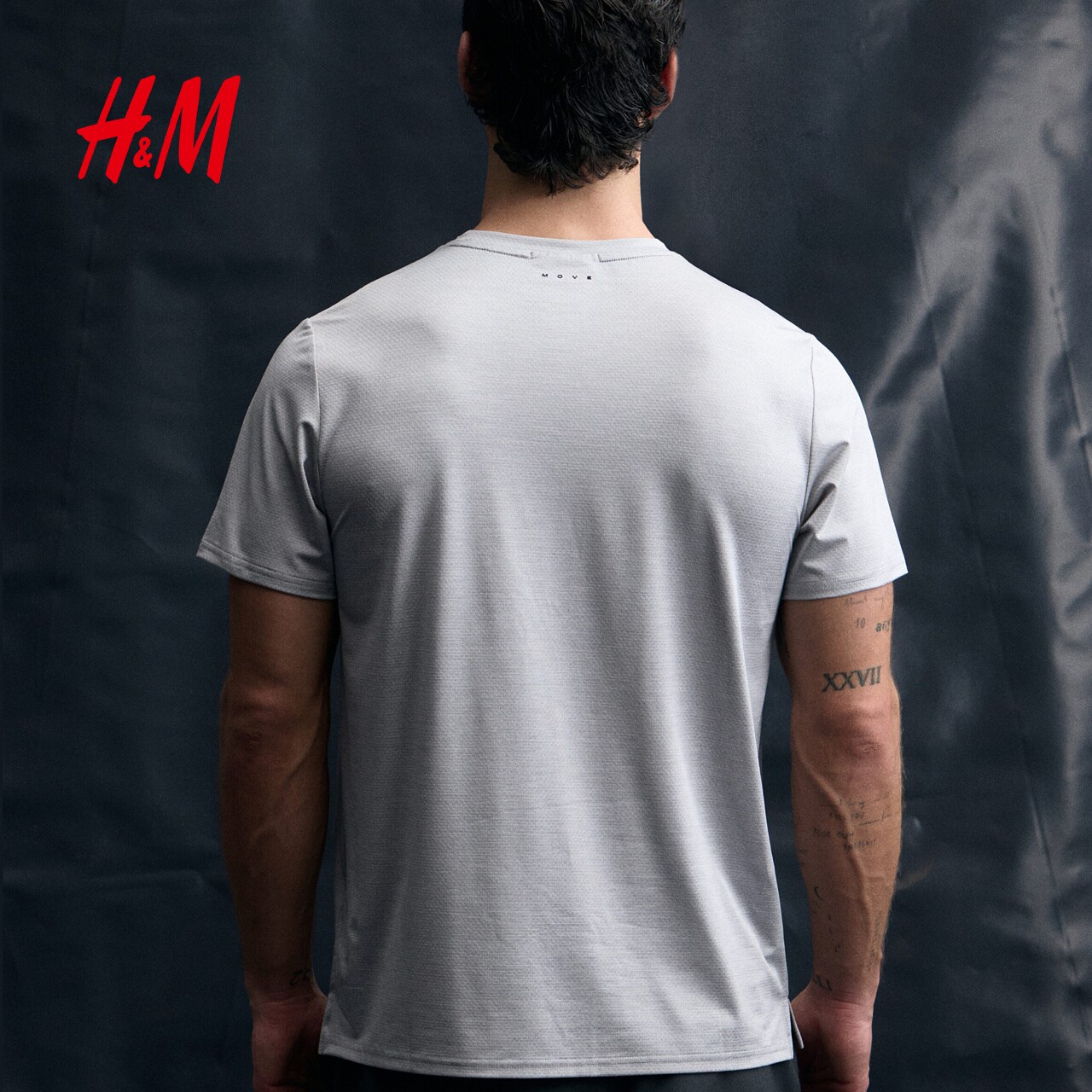 【H&M MOVE DryMove™】男装运动T恤网眼简约圆领跑步短袖1296401,淘宝优惠券,粉丝福利购,淘宝优惠卷