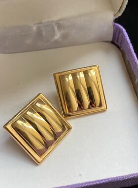 Vintage Monet金色极简百搭气质精致小巧高级感方形中古耳钉耳环