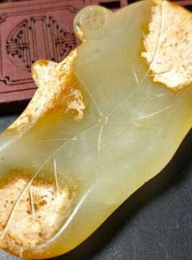 供应工艺品仿古岫玉雕刻荷叶笔洗做旧小砚台文房用品批发
