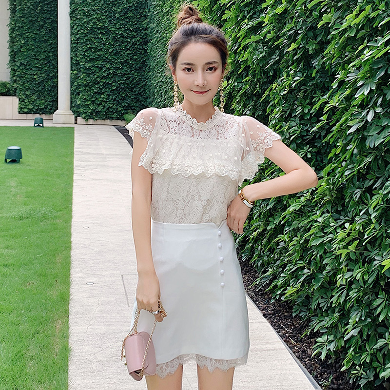 莺倍旗舰店韩版蕾丝打底衫女短袖镂空上衣超仙洋气夏季新款显瘦网纱小衫0
