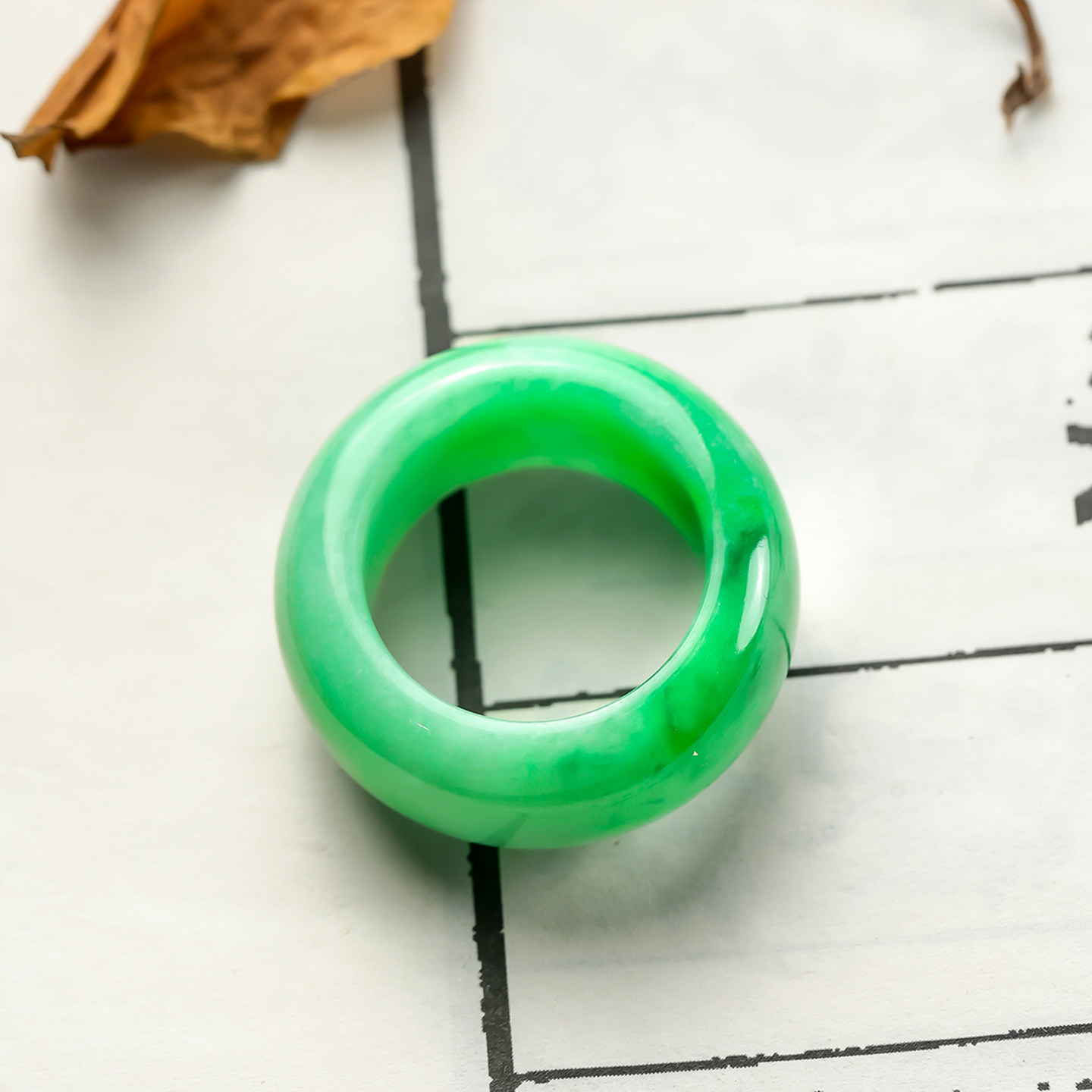 Yangzi Jewelry Laokeng Bing Green Jade Ring