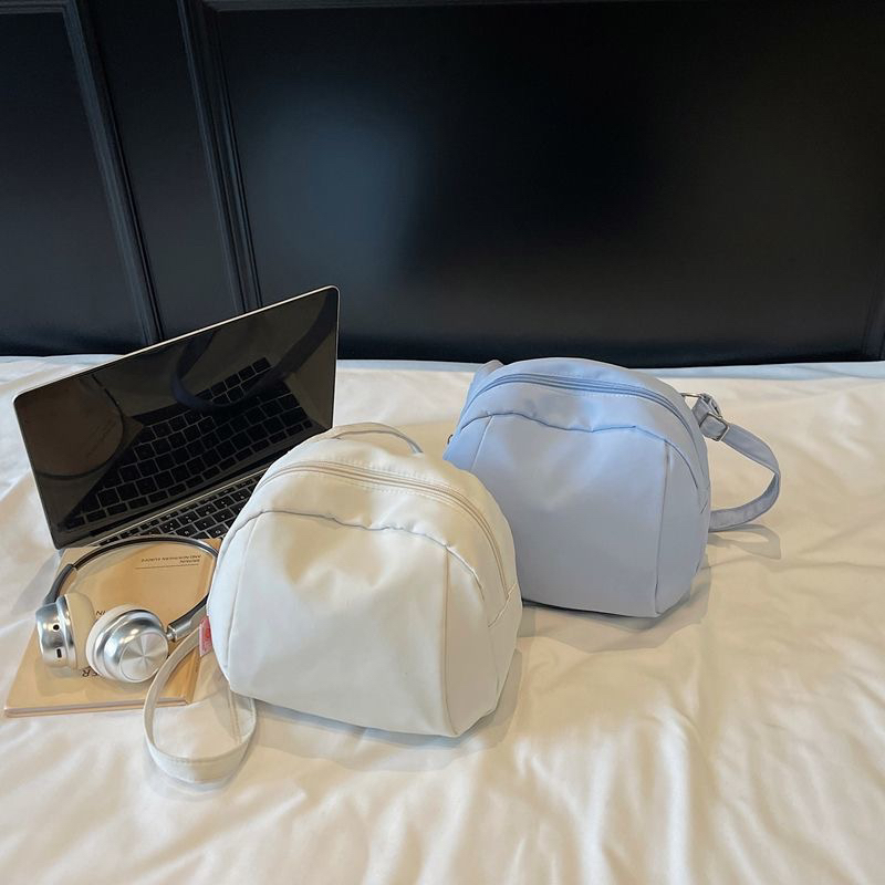 轻便尼龙布小众2025新款贝壳包帆布休闲单肩斜挎包女防水大容量,淘宝优惠券,粉丝福利购,淘宝优惠卷