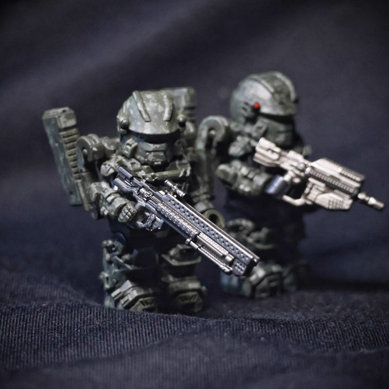 和平精英模型和平精英地铁逃生装备七级套7级甲模型玩具衣服积木人仔动力机甲6