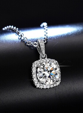 爆款一克拉锆石方糖吊坠项链女时尚个性百搭风圆包锁骨链礼物包邮