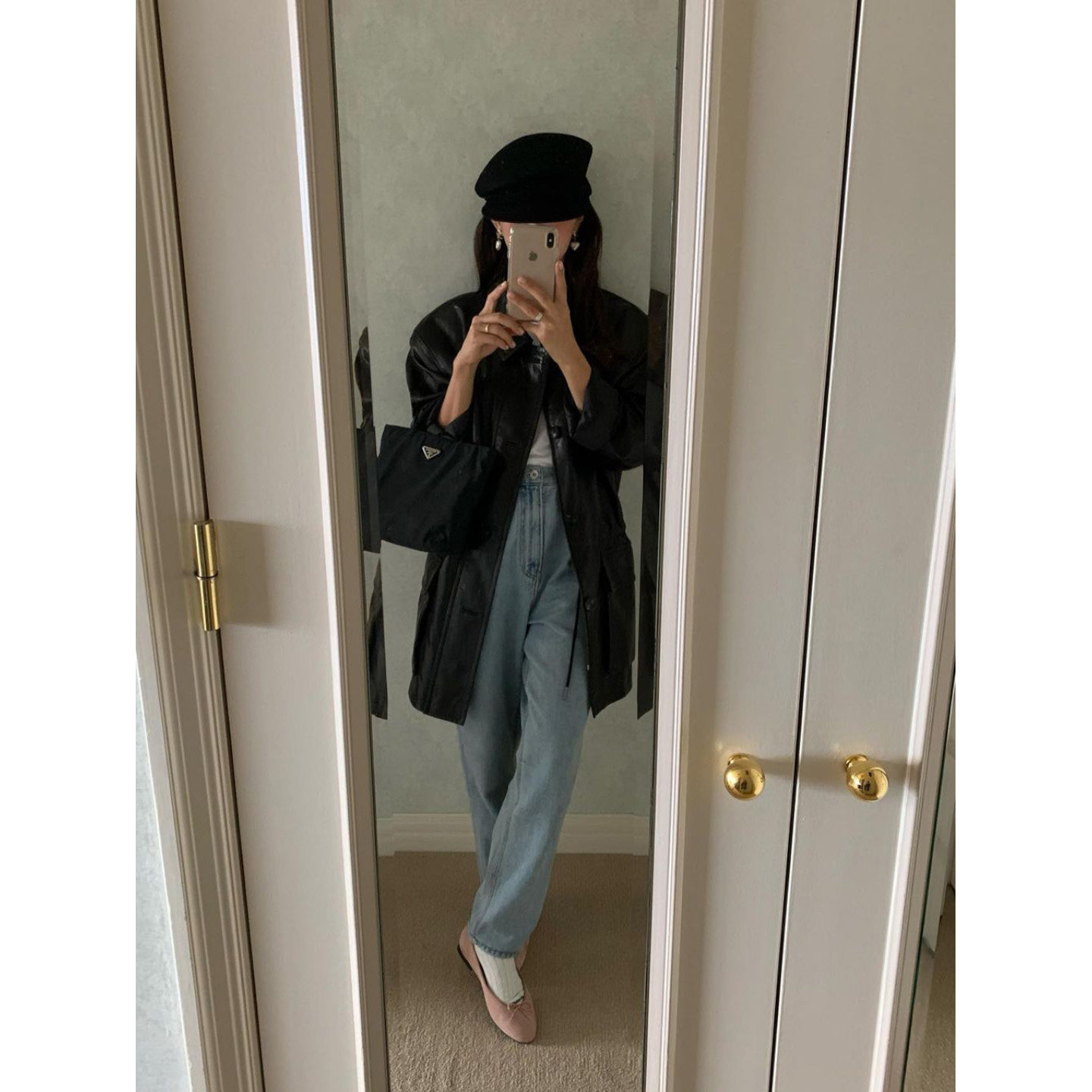 Cheese Shop Stylish Black Wool Newsboy Cap