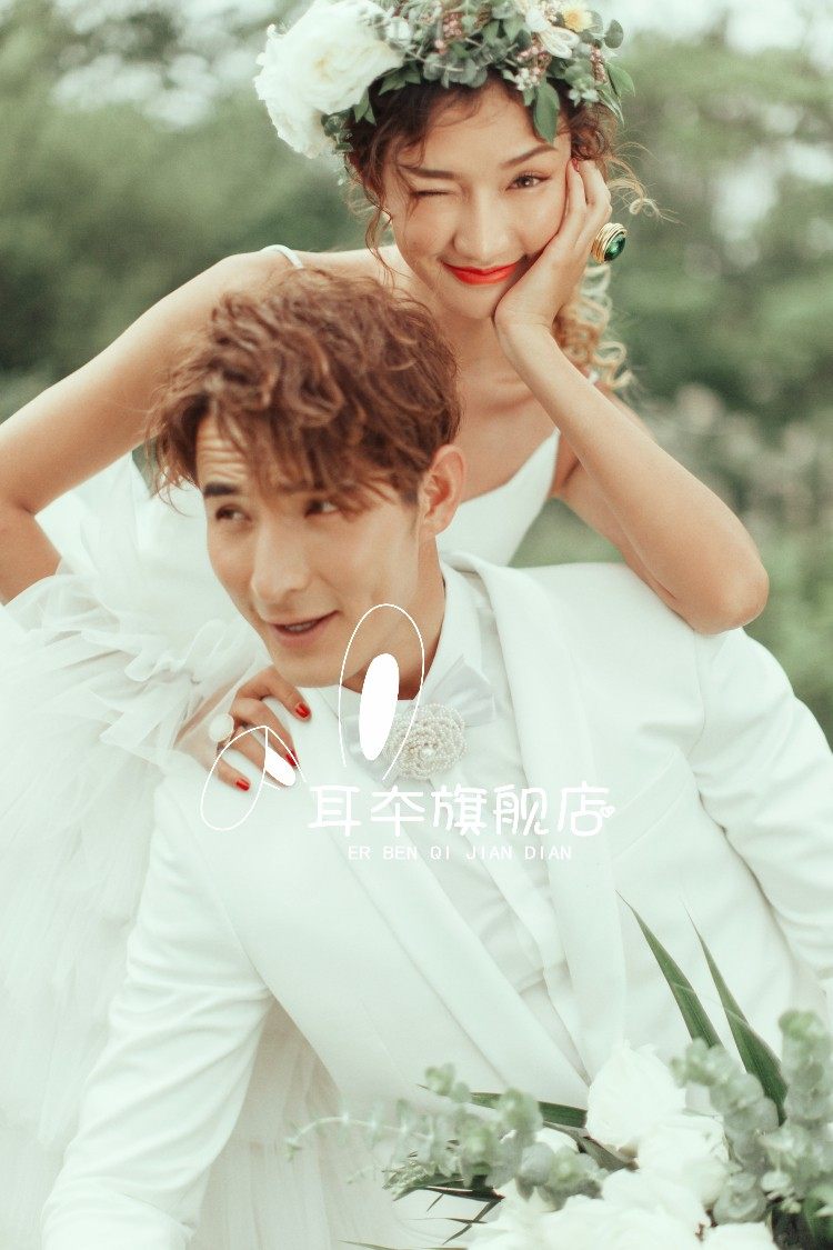 耳夲新款影楼主题婚纱旅拍公主裙 耳夲婚纱