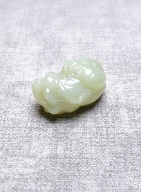 天然和田玉金蟾招财吊坠男女款青白玉貔貅挂件玉石把玩件玉饰品