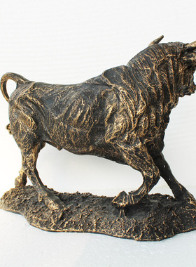 欧式风复古拓荒黄牛树脂工艺品