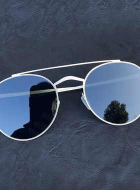 马登个性无螺丝防紫外线太阳眼镜