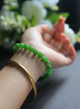 俄罗斯碧玉手串辣阳绿老矿料8mm