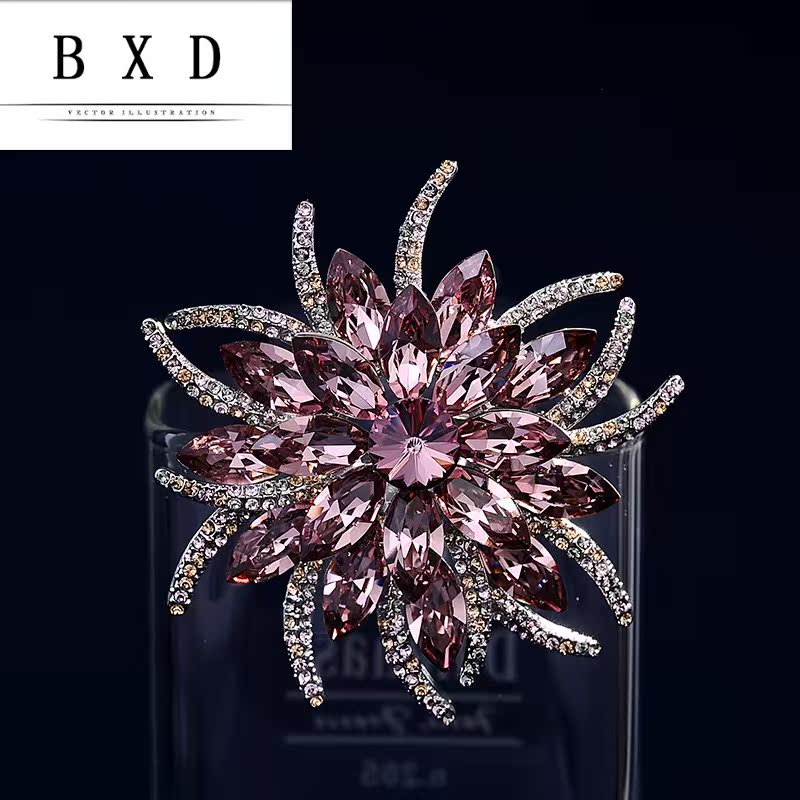 施华水晶奢华大气高档胸针 宾希迪胸针