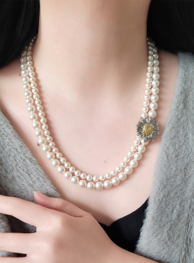 双层施家珍珠项链可搭配胸针
