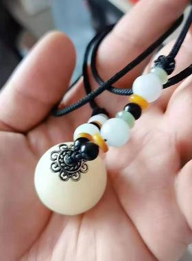 国风禅意雕刻佛心水滴吊坠