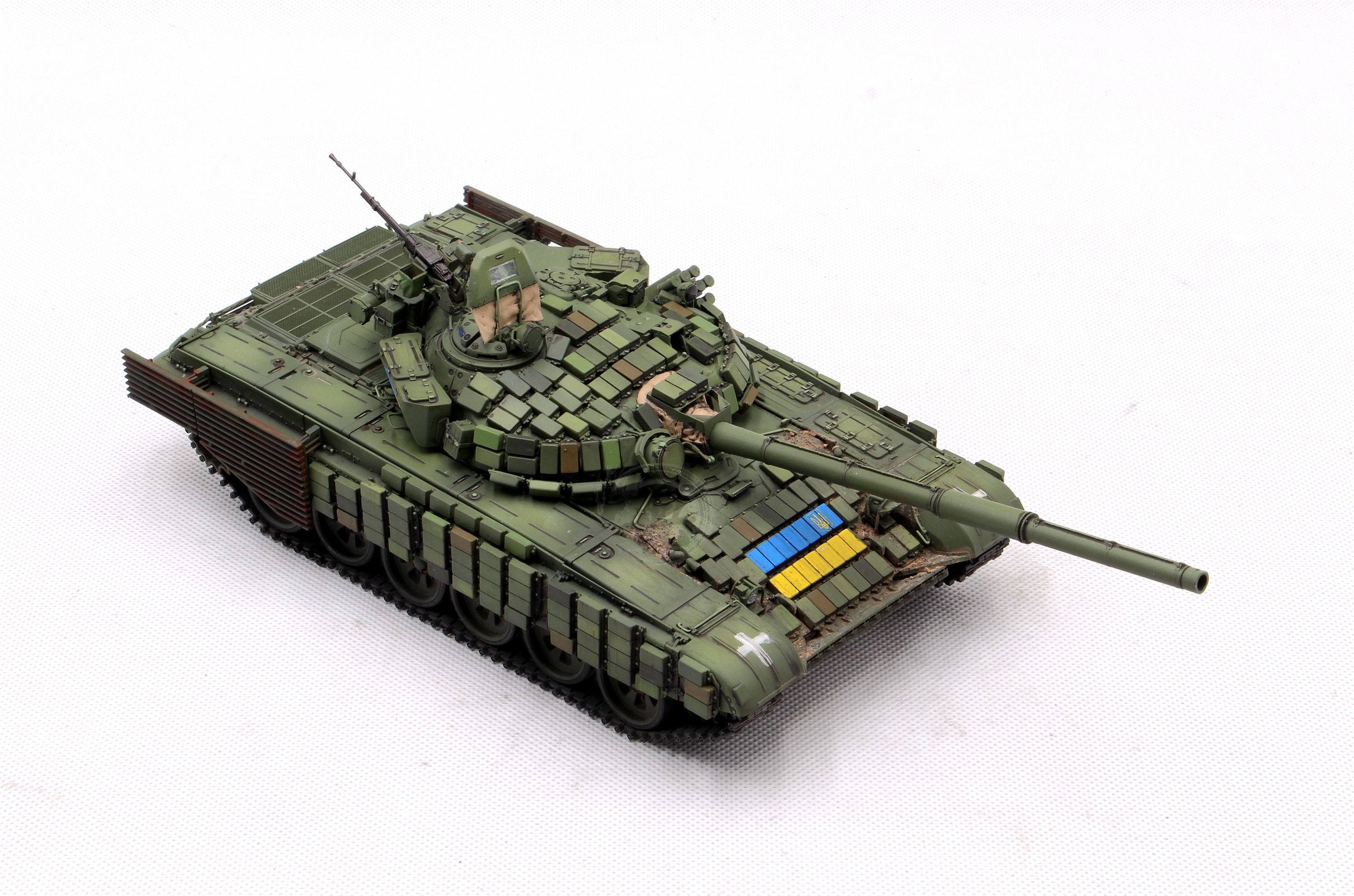 模型网 代工成品 非典制作 1/35 俄罗斯 T-72B1 主战坦克缴获版