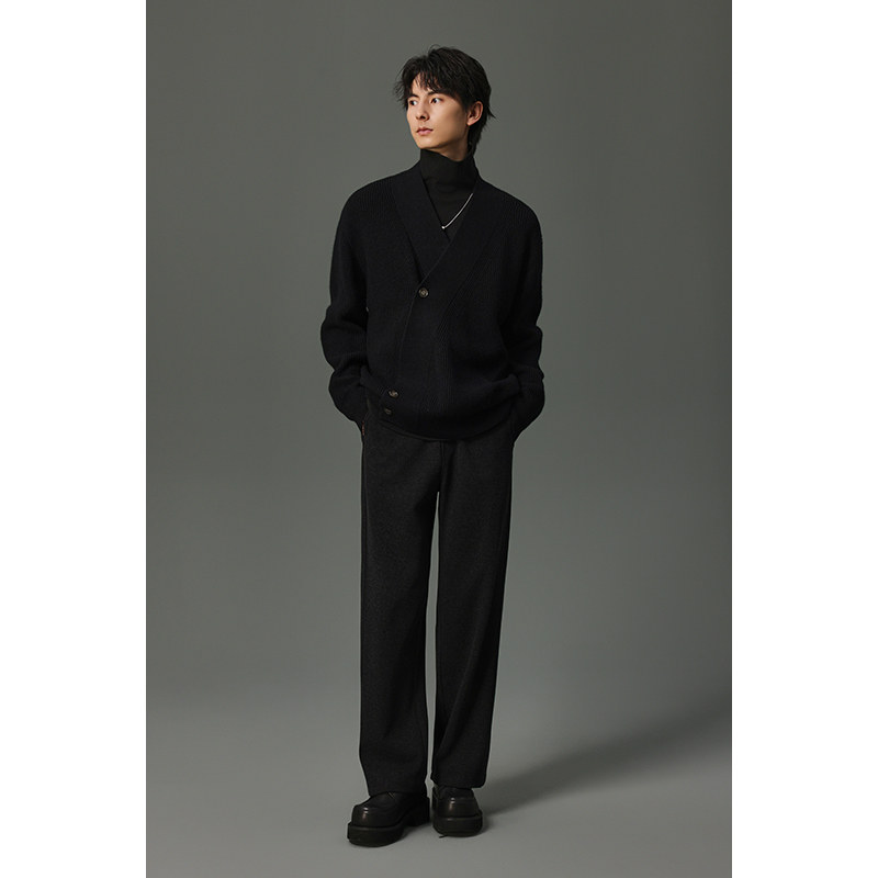 【储格】新中式坑条纹V领羊毛开衫男秋冬季2025新款毛衣外套上衣,淘宝优惠券,粉丝福利购,淘宝优惠卷