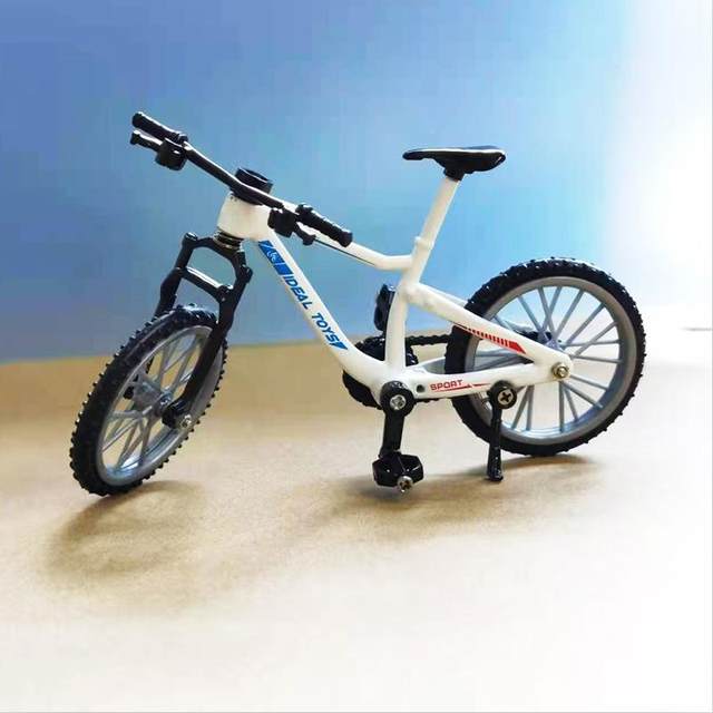 Simulated movable alloy mini bicycle model ornament