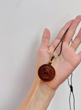 叶优里印度老山檀绿度母吊坠镶嵌绿松南红六字转轮吊坠项链