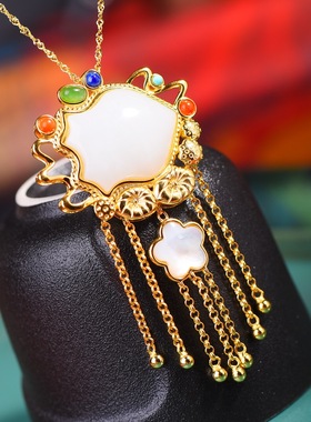 S925银镀18K金镶和田白玉盾牌珐琅宫廷复古吊坠汉服配饰玉坠项链