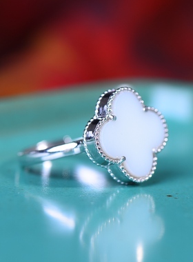 S925银镀18K金镶和田玉白玉四叶草宫廷复古戒指戒圈汉服配饰指环