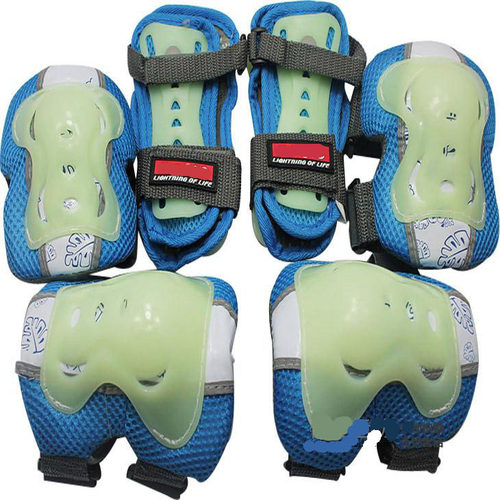 儿童轮滑鞋护具全套男女滑冰护掌护肘护膝滑板旱冰骑行安全保护套 - 图0