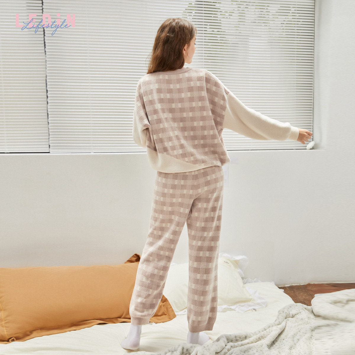 乐町春秋款毛织撞色家居服套装睡衣 乐町内衣睡衣/家居服套装