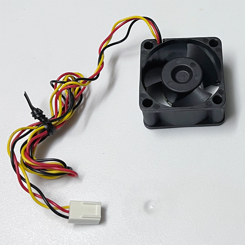 全新EVERFLOW 4020 4CM风扇 R124020SH(2) 12V 0.23A 3线双滚珠-图1