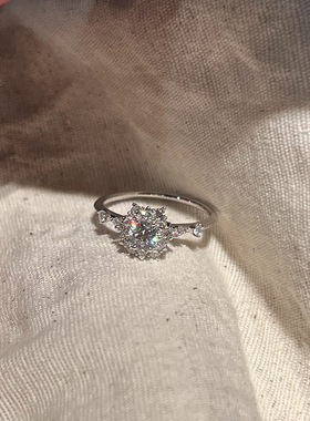 鸽子闪钻戒指高级感轻奢夸张