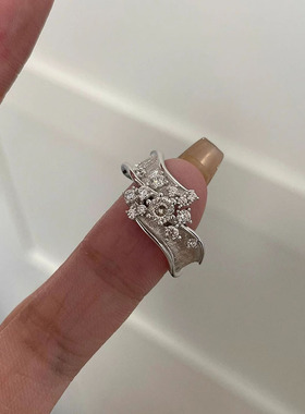 小红书爆款拉丝繁花闪钻戒指