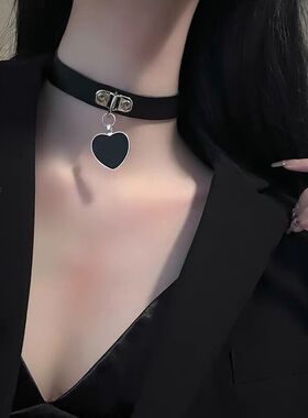 项圈女脖圈皮质铃铛脖环暗黑系爱心吊坠项圈颈环链条项链爱心项圈