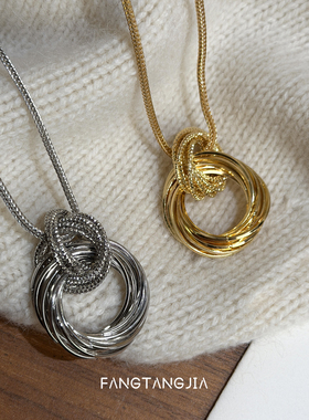 方糖家秋冬乌斯莫比环毛衣链