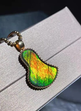 彩宝斑彩石吊坠 18K金镶简约百搭