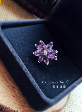 纯银镶嵌锆石花瓣女戒