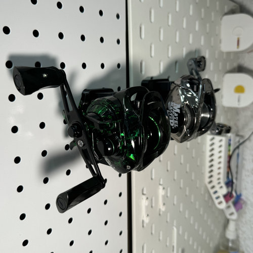 路亚渔轮水滴轮支架  洞洞板配件圆孔板  渔轮展示收纳支架 - 图3