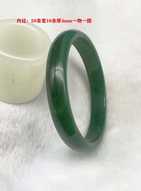 民族风女款绿玛瑙手镯帝王绿玉石