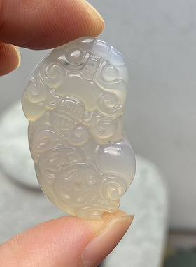 清货实拍天然正品冰种原色玛瑙金钱貔貅吊坠玉髓玛瑙貔貅手链饰品