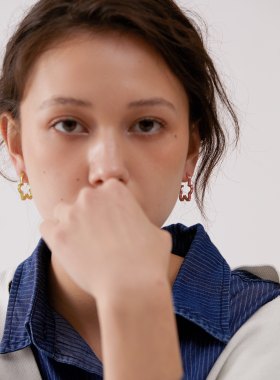 筑燎春季金属轻巧耳钉耳夹