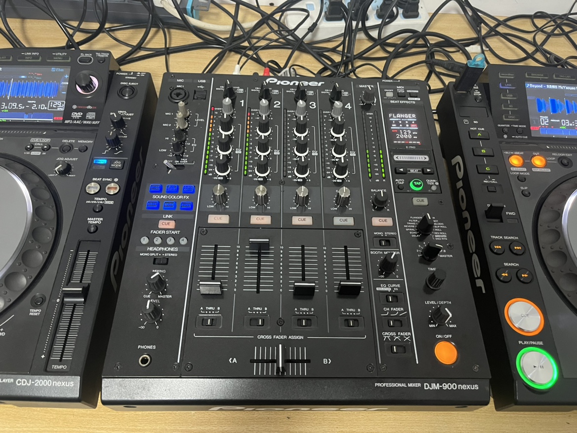 pioneer 先锋CDJ2000nexus打碟机搭配900nexus混音台套装 正常用 - 图1