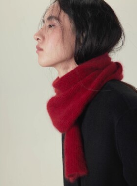 浣熊绒女秋冬加厚针织纯山羊绒百搭气质小众红色长款羊毛围脖围巾