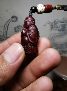 紫檀红木头精雕刻一心向佛车钥匙扣小吊坠文盘玩手把挂件弥勒饰品