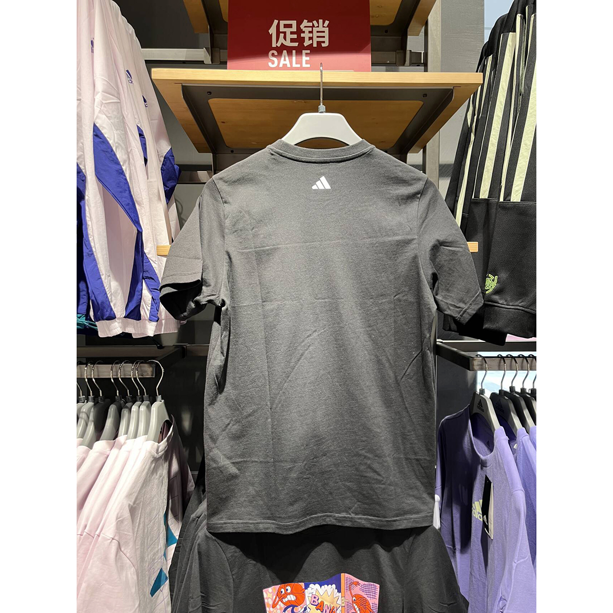 正品Adidas/阿迪达斯男子篮球宽松训练印花运动休闲短袖T恤IC1867 - 图0