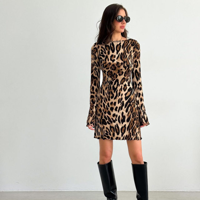 European and American Autumn Leopard Print Backless Long Sleeve Dress