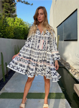 波西米亚花色宽松五分袖连衣裙女