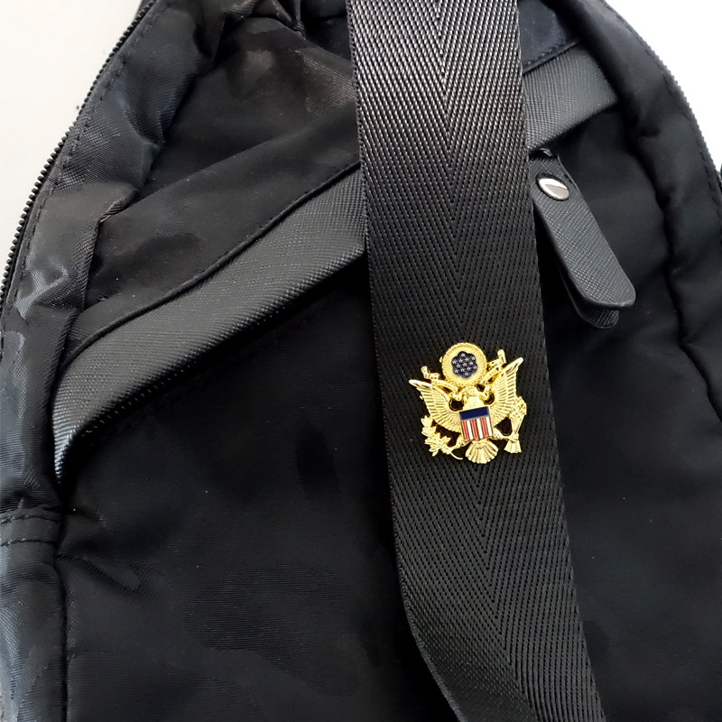 现货人气定制美国金色领花胸章服装配饰胸针纪念章徽章影视道具,淘宝优惠券,粉丝福利购,淘宝优惠卷