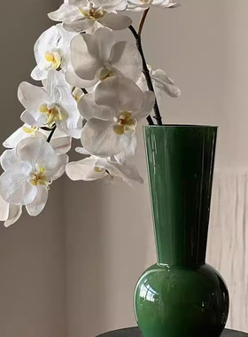 轻奢高级感花瓶白色陶瓷花瓶家居装饰插花摆件ins小众高颜值花器