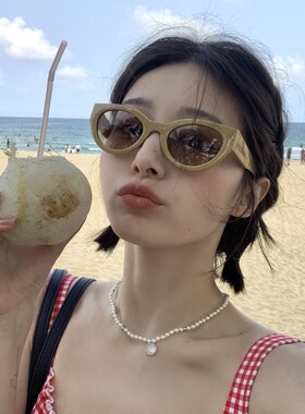 韩版潮绿色个性太阳镜女网红墨镜复古高级感时尚小框猫眼造型眼镜