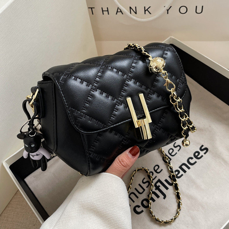 今年流行2023新款夏女士感链条小包 娜达丽亚箱包女士包袋